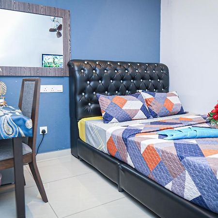 Ghazrins Desaru Hotel Pengerang Ngoại thất bức ảnh