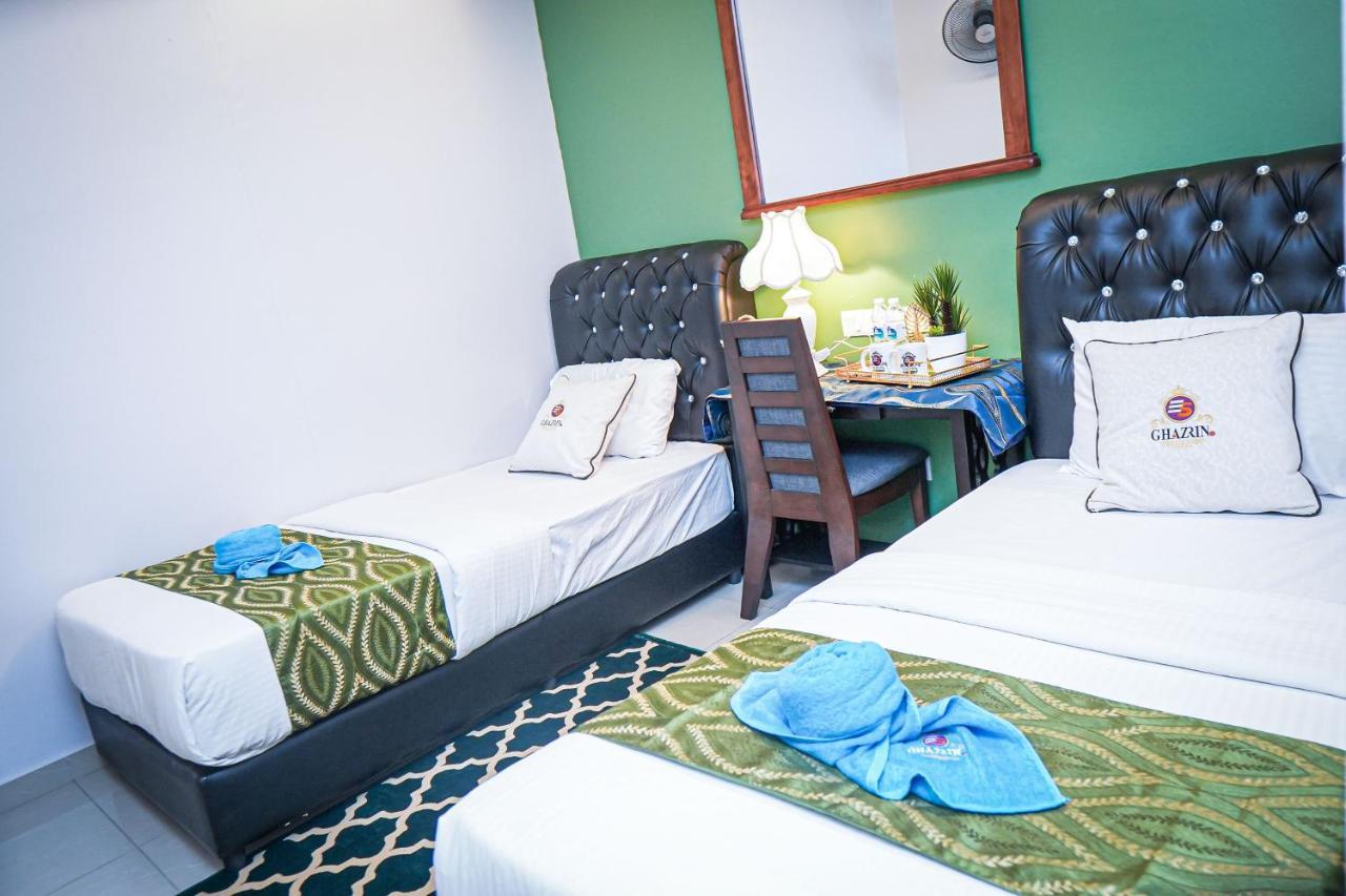 Ghazrins Desaru Hotel Pengerang Ngoại thất bức ảnh