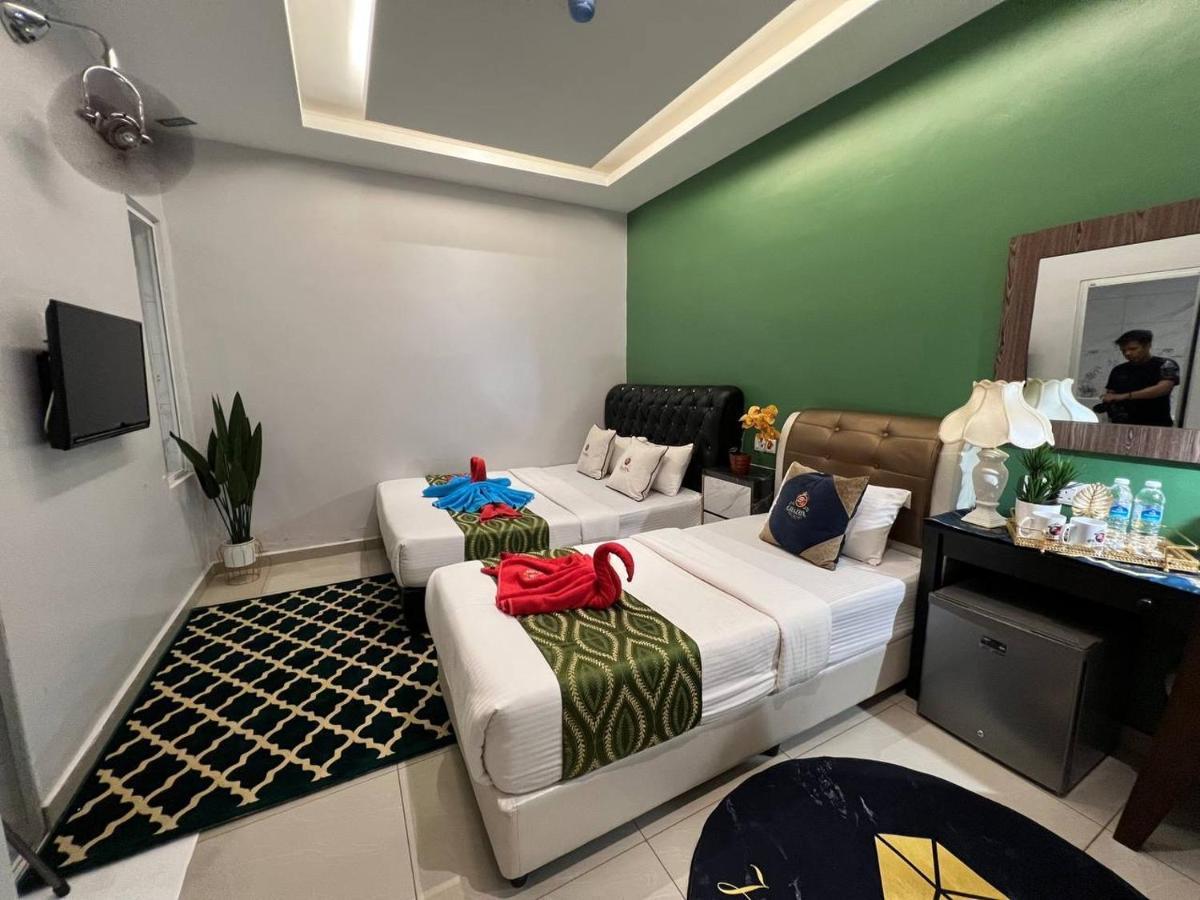Ghazrins Desaru Hotel Pengerang Ngoại thất bức ảnh