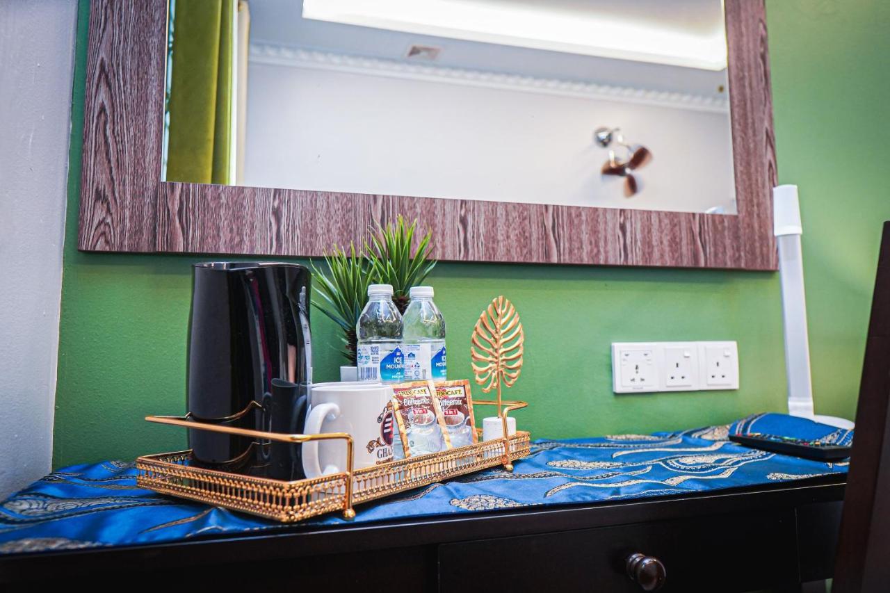 Ghazrins Desaru Hotel Pengerang Ngoại thất bức ảnh