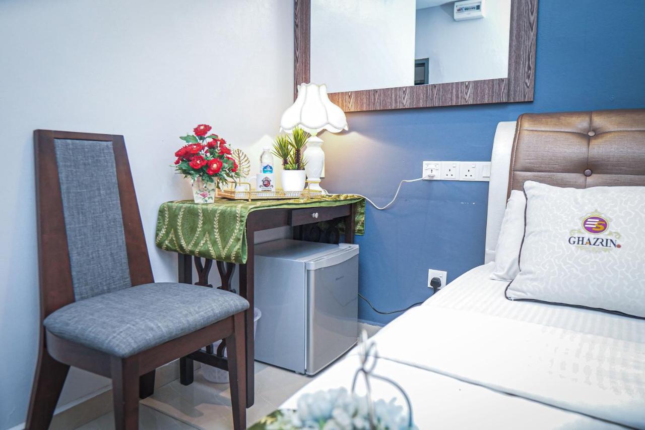 Ghazrins Desaru Hotel Pengerang Ngoại thất bức ảnh