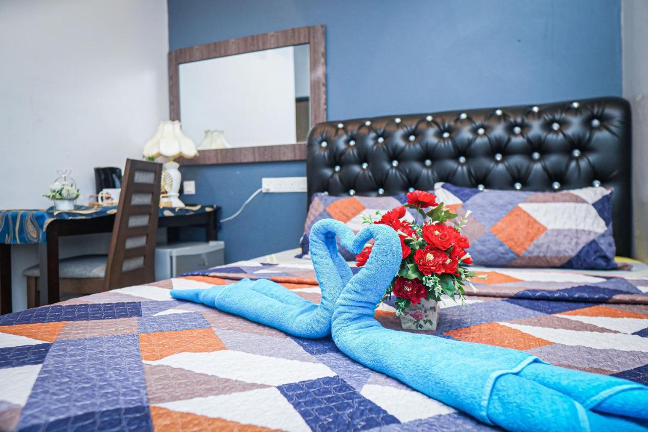 Ghazrins Desaru Hotel Pengerang Ngoại thất bức ảnh