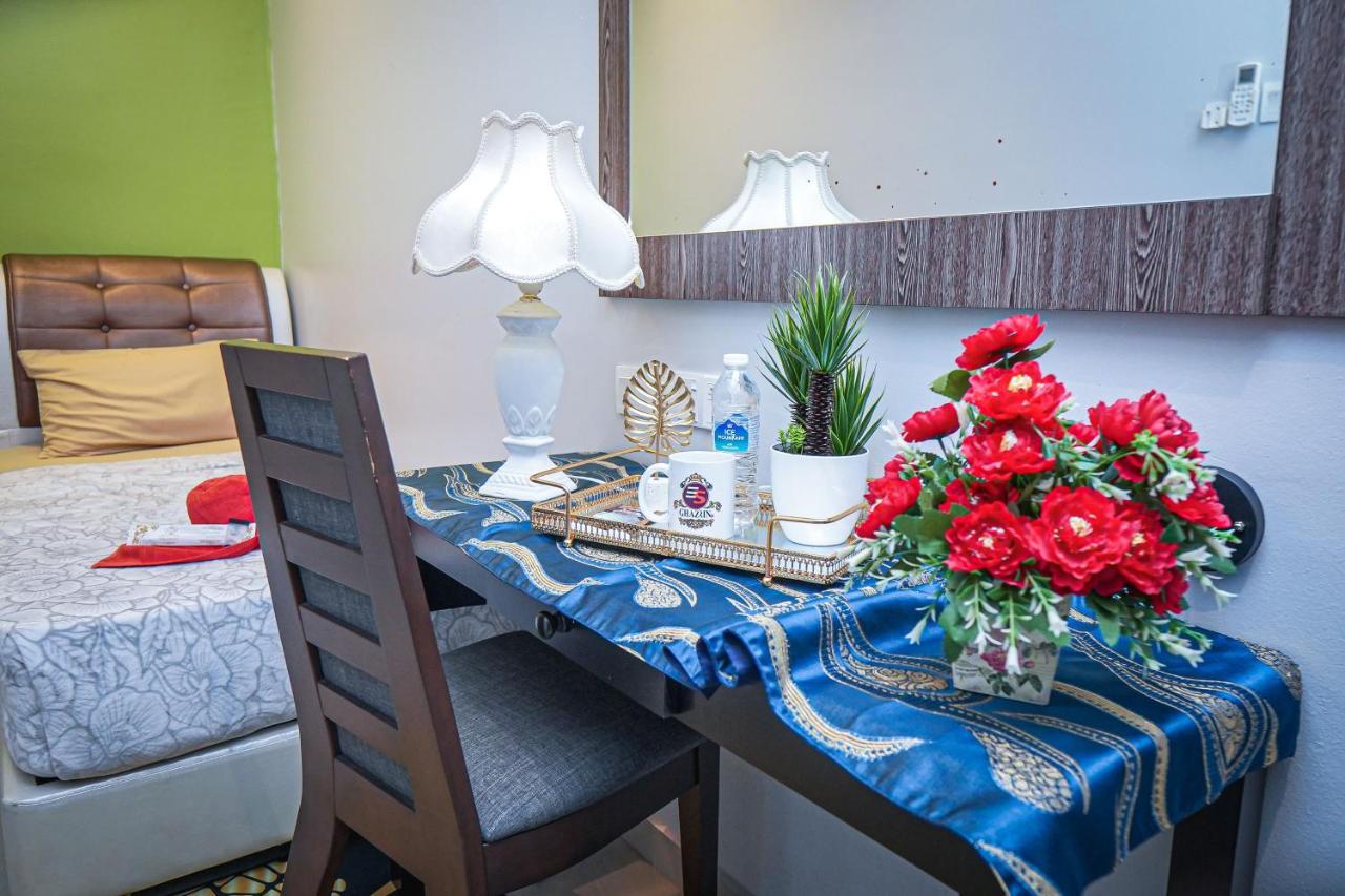 Ghazrins Desaru Hotel Pengerang Ngoại thất bức ảnh