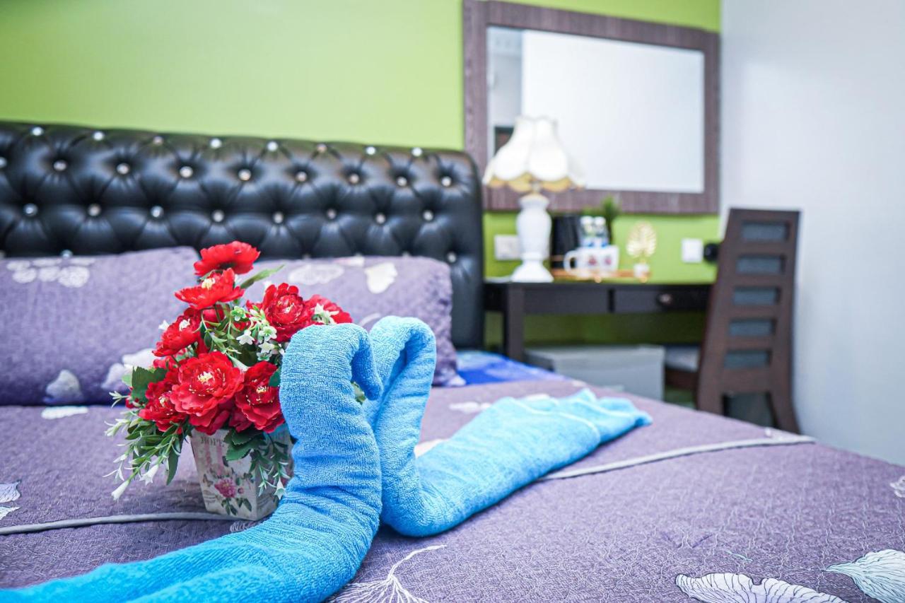 Ghazrins Desaru Hotel Pengerang Ngoại thất bức ảnh