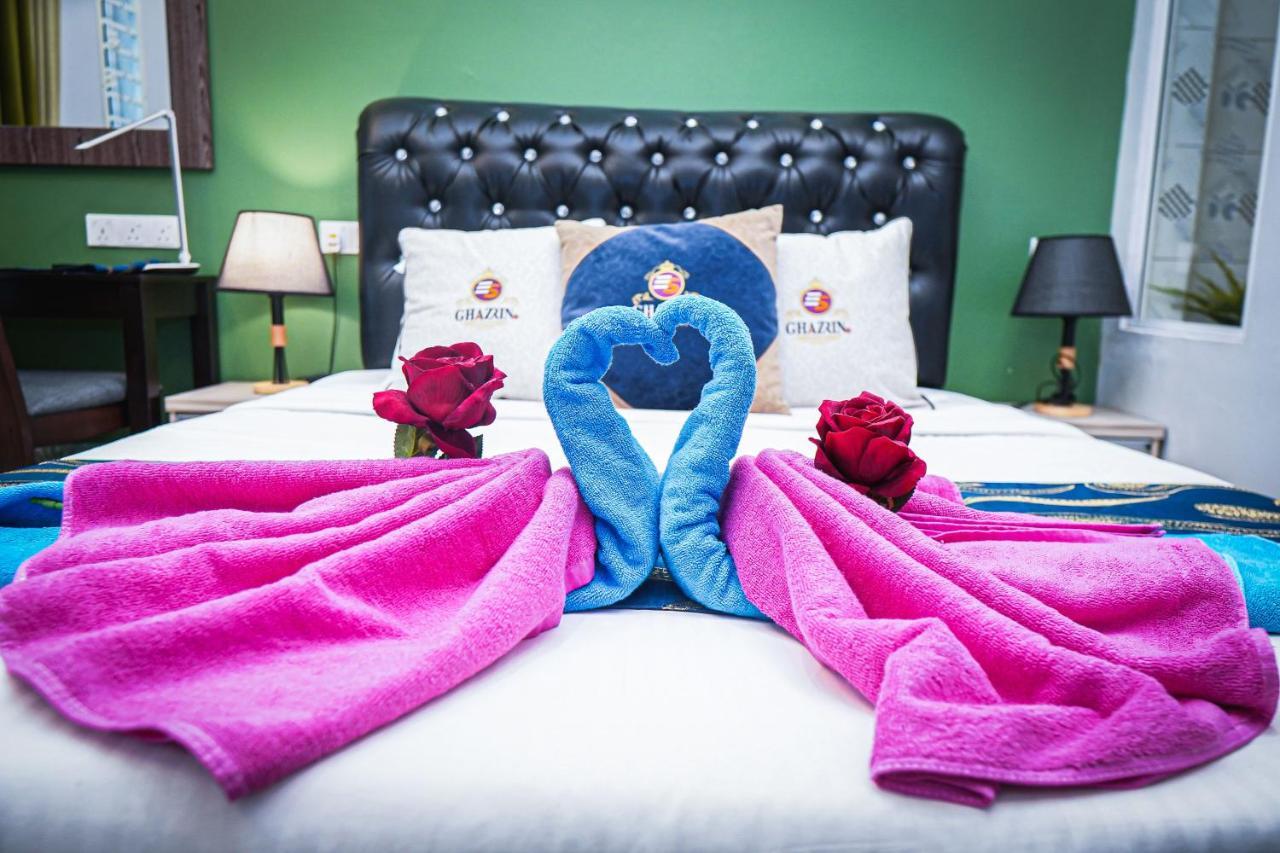 Ghazrins Desaru Hotel Pengerang Ngoại thất bức ảnh